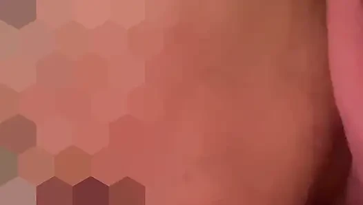 Masum pinay evli kadın iyi sakso çekmeye çalışıyor