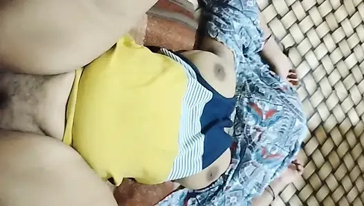 Üvey erkek kardeş üvey kız kardeş geceleri romantizm yaşıyor
