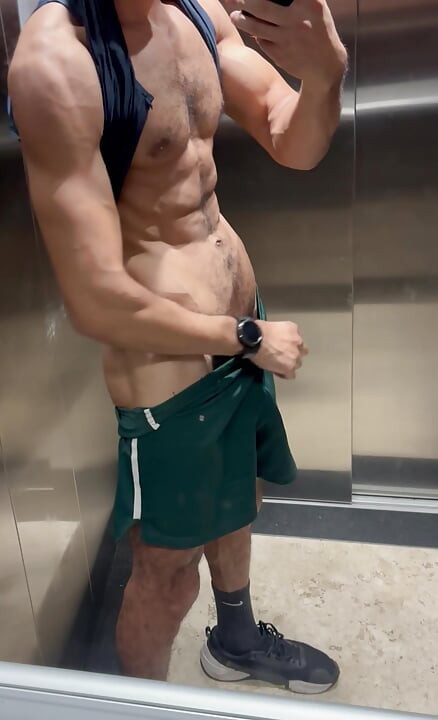 Hairy dad showing off his big dick and big ass in the elevator