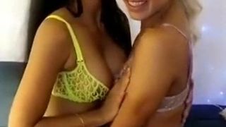 Горячие лесбиянки в любительском видео - AnyNudes