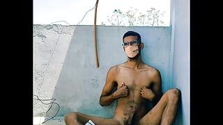Патанский юный паренек мастурбирует перед скрытой камерой