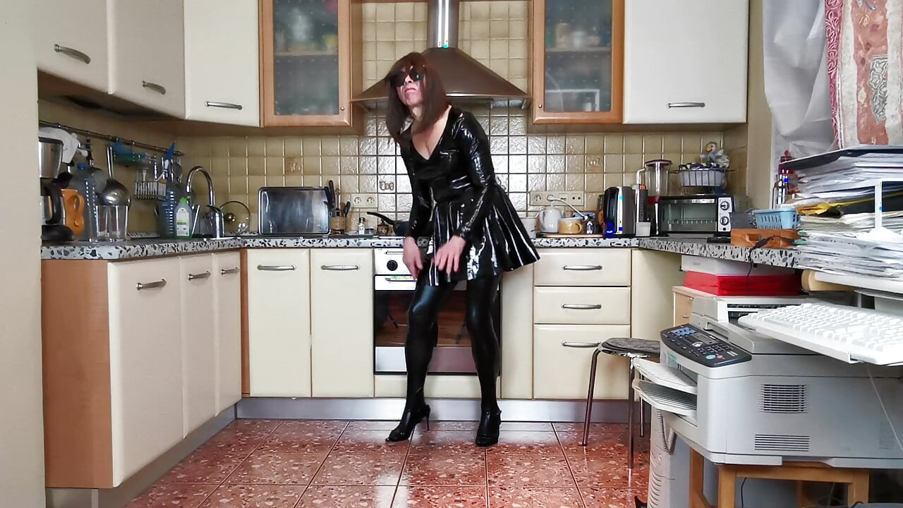 Sissy Slut Michelle Returned Home in a Good Mood After a Nightclub