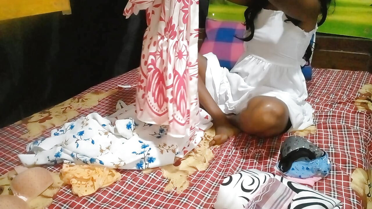 Une demi-sœur sri-lankaise se fait baiser pour la première fois