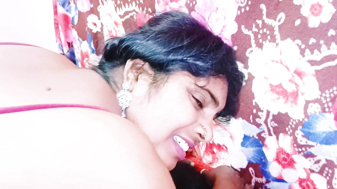 Sexy saree stepmom enjoyed stepson big long dick. Telugu dirty talks.