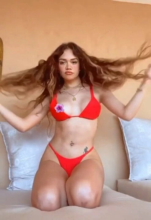 VP01 - Mayra Goni 32