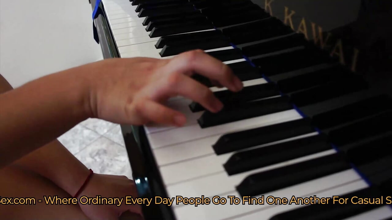The Only Instrument Daisy Wants to Play is Her Piano Cunt (Silver Foxes And The Tight Young Boxes)