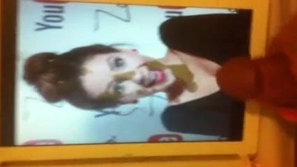 Zoelle (zoe sugg) सह श्रद्धांजलि