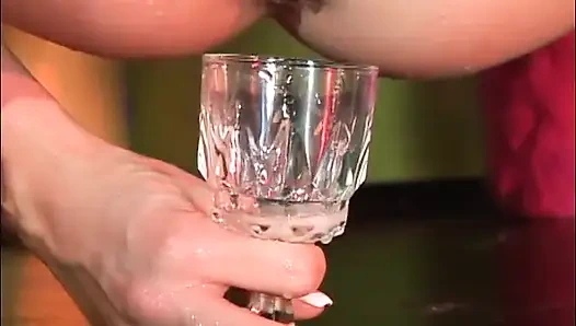 Striptizci götünü siktiriyor