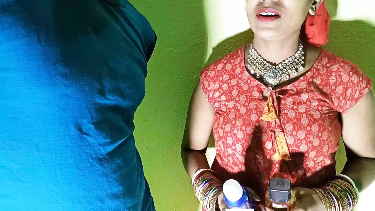 Bhabhi Ko Padosi ko deepthroat blowjob Diya or padosi ne nirya se bhabi ka sacial kiya