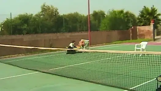 College Confessions: Wilder Sex auf dem Tennisplatz