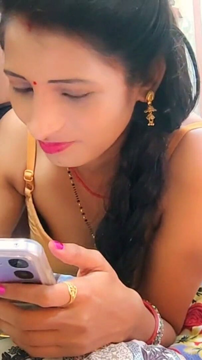 Indian desi bhabhi ke sath geme khel liya sex video hindi audio | Clip 2