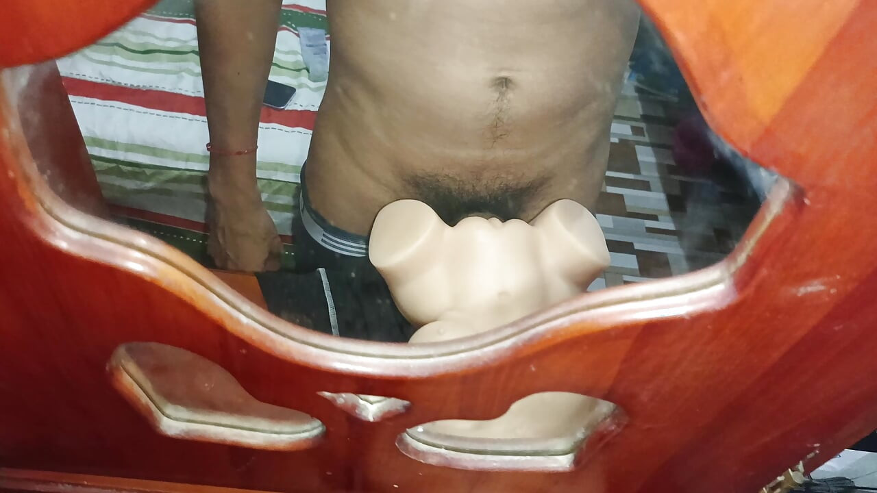 I&#039;m sending this video so she can see how I want to fuck her.