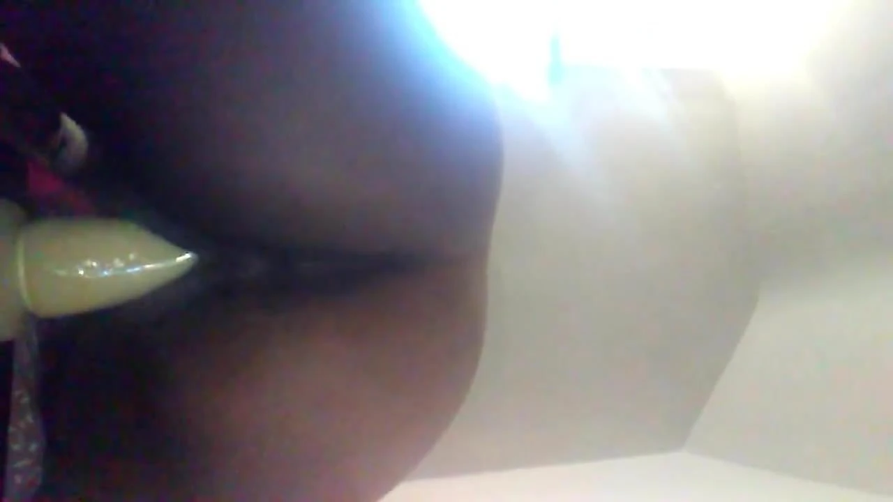 Riding my 7 inch dildo