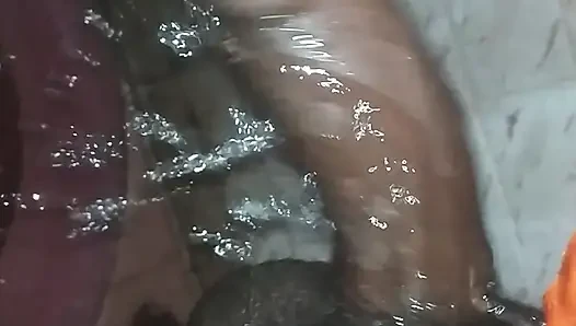 Tamil10inches büyük zenci sabah odunu seksi gösterisi