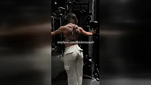 18-jähriges fitnessstudio endet mit doppelpenetration
