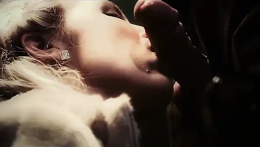 Karlie Simon geçmişte olduğu gibi giyiniyor