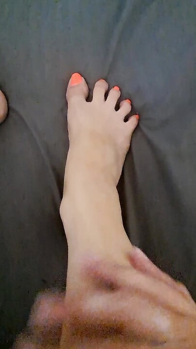 Lotioning up These Feet
