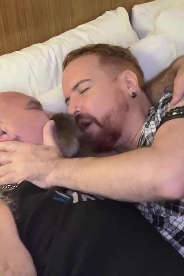 Bearfilms Doctor Nick Juicy Asshole Fucked by Sam Black