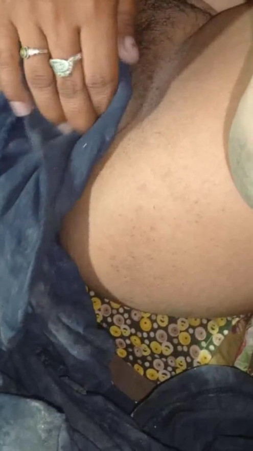 Dhire se daliye, virgin hu' - Desi high school girl 18+ talking dirty in hindi and losing her anal virginity | Clip 2