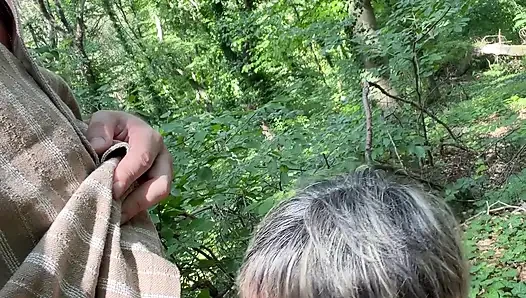 Madam O Outdoor Anal 7- up Auf Dem Hügel