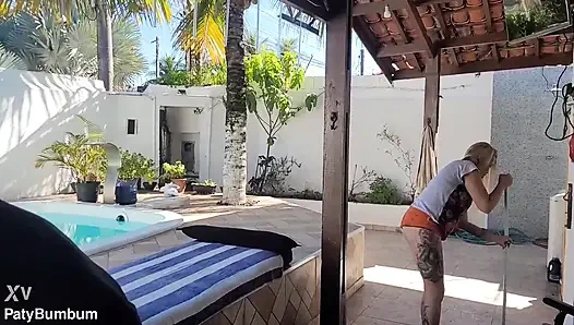 Jaguars Freundin Wartet Darauf, Dass Ich Ins Fitnessstudio Gehe, Und Hat Ihren Hintern Und Ihre Muschi Meinem Mann Gegeben