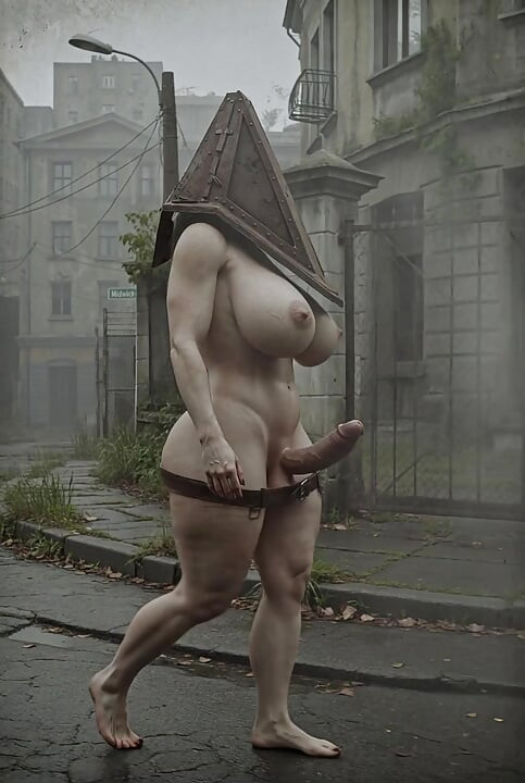 Testa hardcore piramide dal seno grande da una collina silenziosa con un grosso cazzo transgender