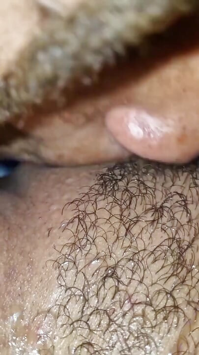 mainne raasta ke saath motal men chudaee ki aur uski gand ko choda
