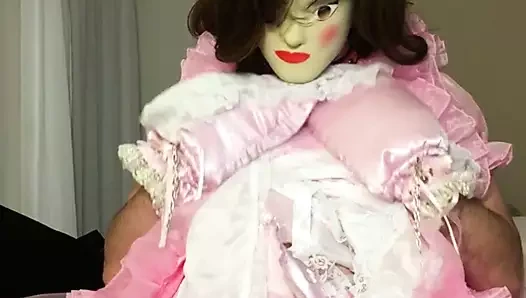 Pump porn video – Prissy Sissy Pumps Pillow