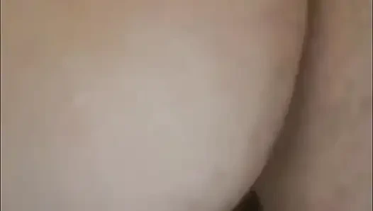 Скачка на дилдо толстой задницы