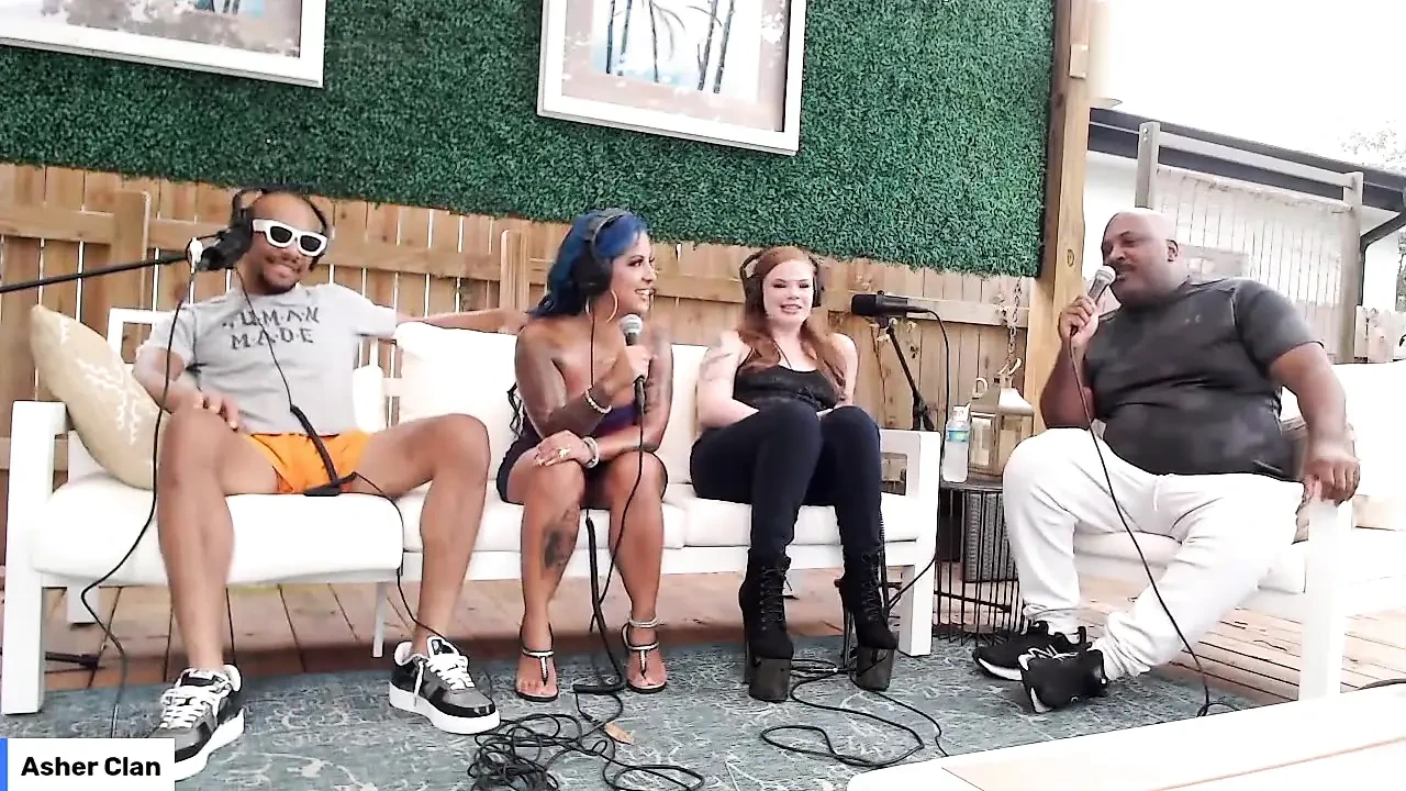 Livestream Adult Just Chatting with Spanish Barbie, Dwayne Foxx, Mrflourish Podcast Asherclantv