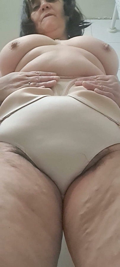 Hot MILF in Body and Malf