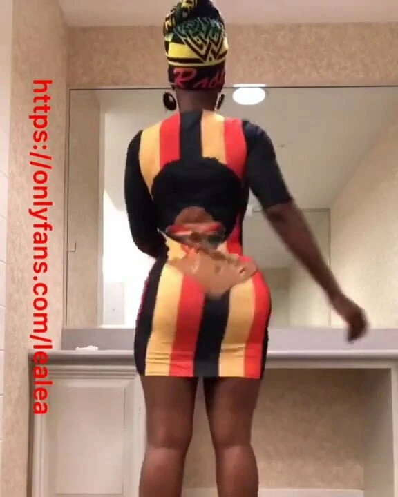 sweet lea lea ass clap booty clap