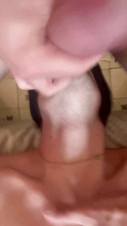 Sucks XXL cock and missionary in close-up