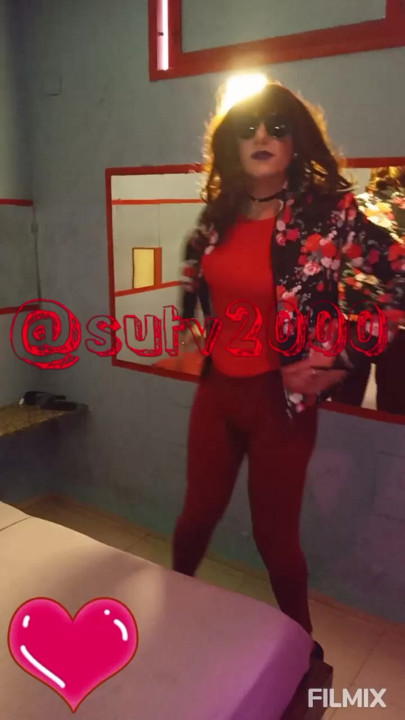 hello how are you I am your crossdresser I am in the hotel Key 1😍 I am very slutty I like cock and that they break my ass !!