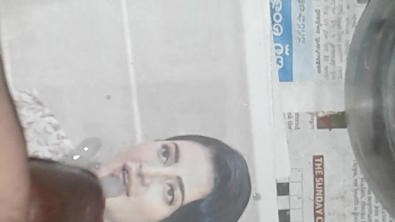 My cum tribute to sruthi hassan
