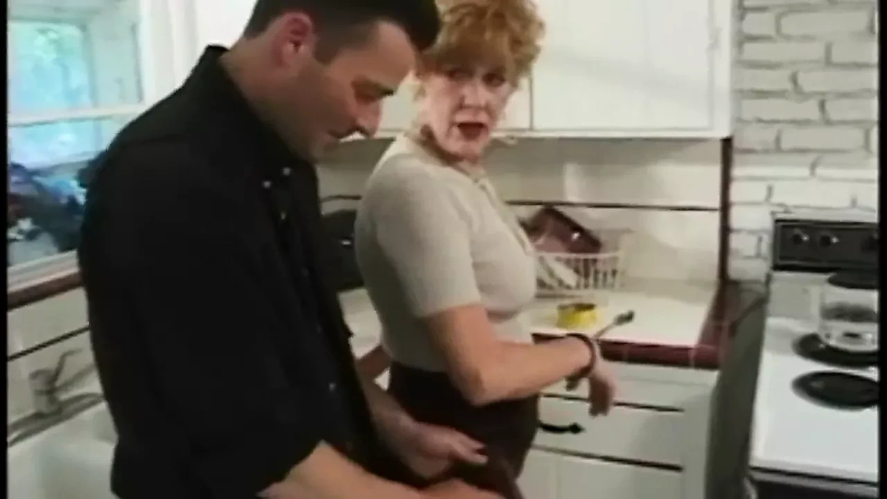 Mthrfkr - 我操了红发岳母（角色扮演）