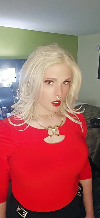 Kylie Rey (shemale) She's Bad She's Hottest Smoking Fetish