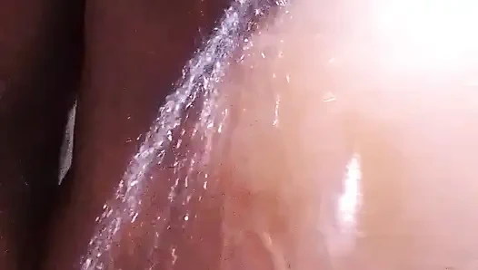 Ich wäscht meine nippel und mein arschloch