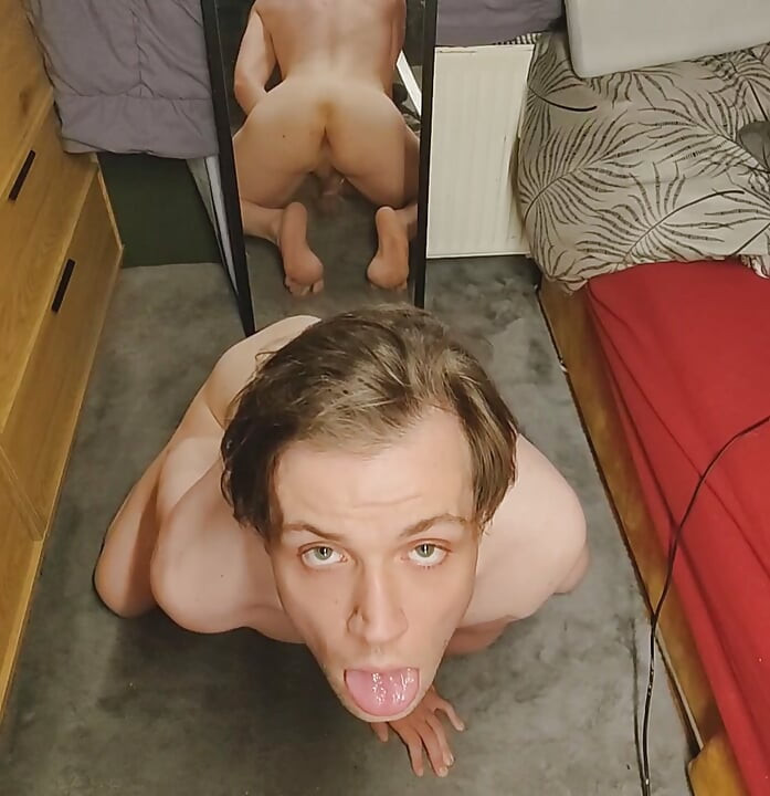 Your boy jerking with a mirror