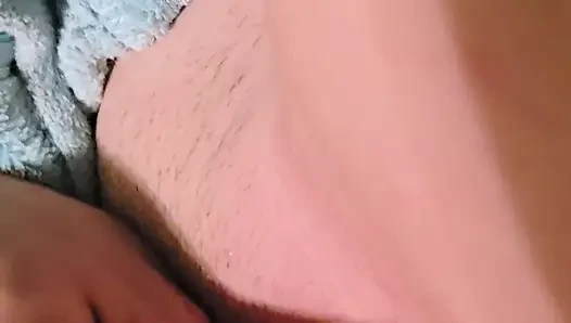 Azgın orta yaşlı seksi kadın erkek arkadaşı çalışırken yalnız
