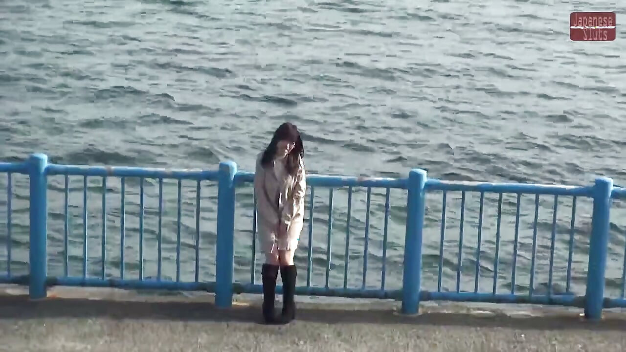 Rika Tsubaki tager på en vild køretur med en kinky fyr - Ep1
