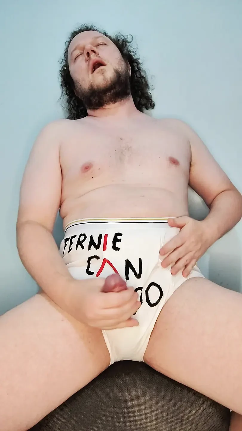 Jerk-off in briefs cumpilation