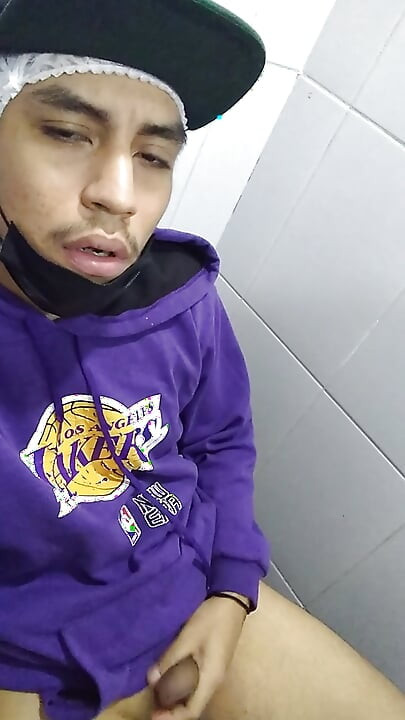 Nagyon szeretem elképzelni, hogy egy szexi hölgy táncol mellettem