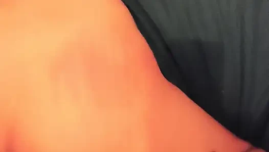 BLOWJOB DAN MENYETUBUHI PACAR SELINGKUH