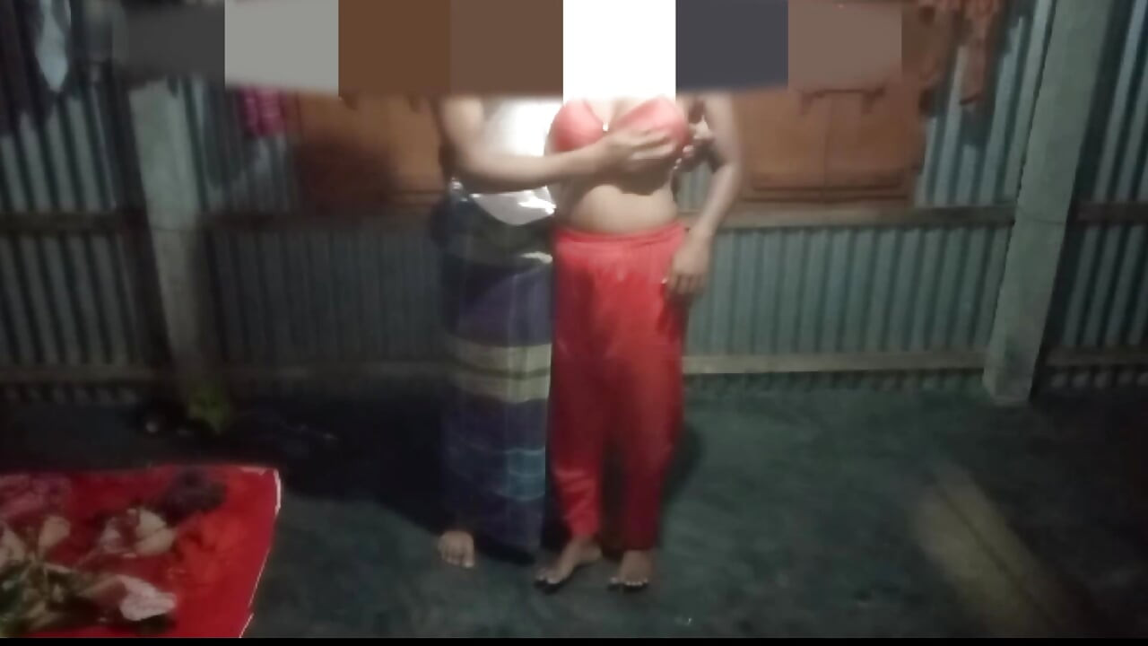 Stepbrother enjoyed fucking Bangladeshi step sister