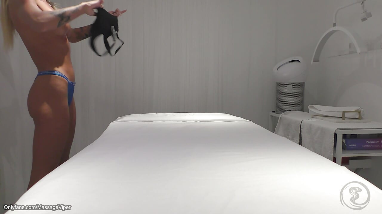 Real Massage Therapist Gets Sucked and Fucked by Fit Blonde Client