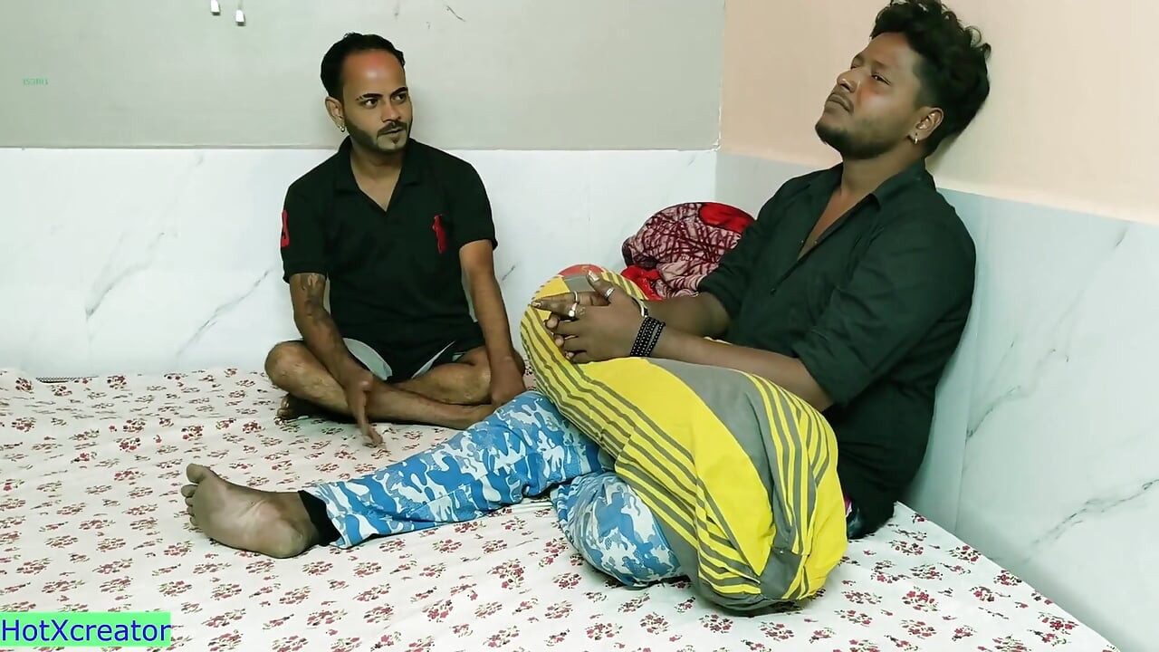 patni ne mujhe meri bhaabhi ke saath bistar par pakra!