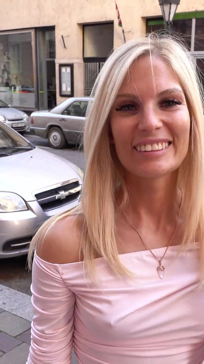 Candee Jizz'de tatlı