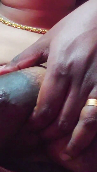 Desi Boy has sex with beautiful stepsister | Clip 1