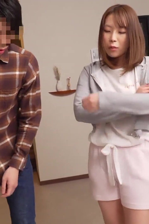 Two Sisters' Cock Slaves!! Double Blowjobs and Double Handjobs Make Me Shiver!! 2